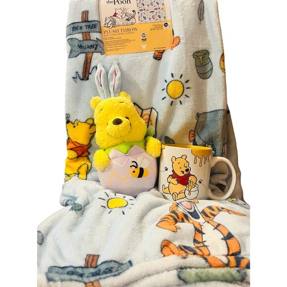 Winnie The Pooh adorable bundle 50 70 throw double sided coffee mug and plush